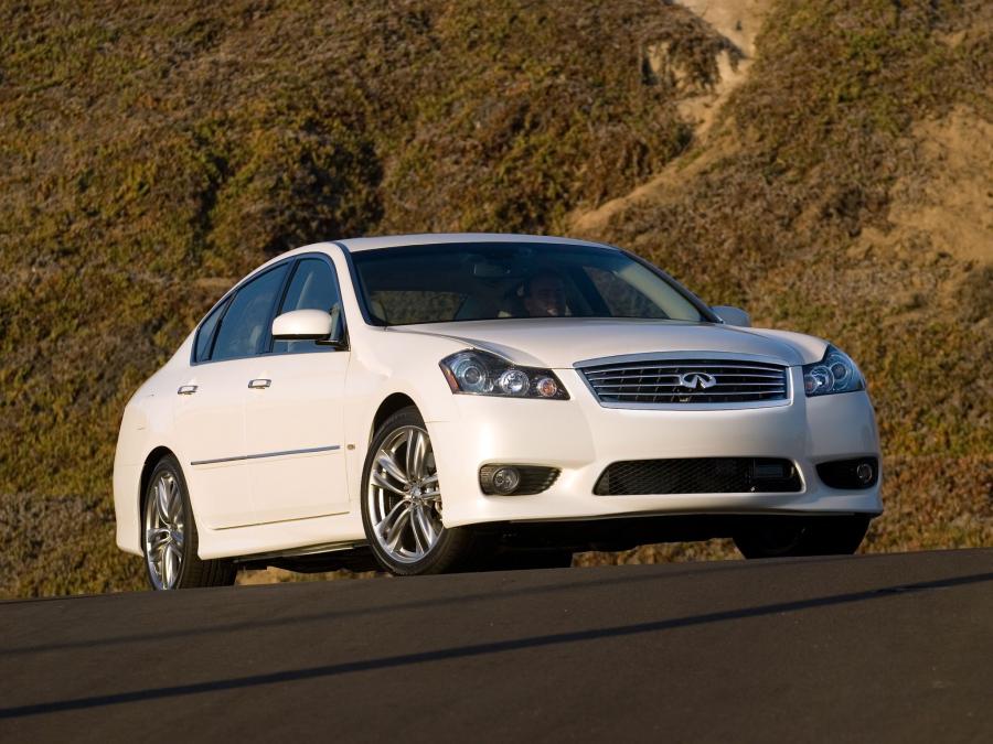  Infiniti M45 S 2008 года  (фото 17 из 20)